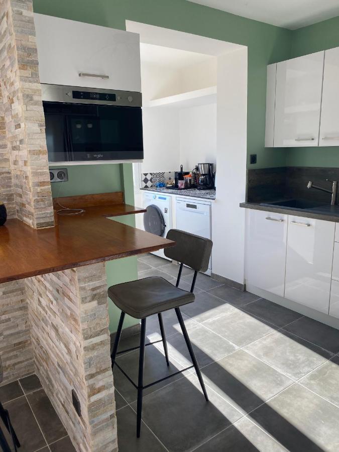 Villa Ghjuvan - Sea, Mountain & Spa Peri Екстериор снимка
