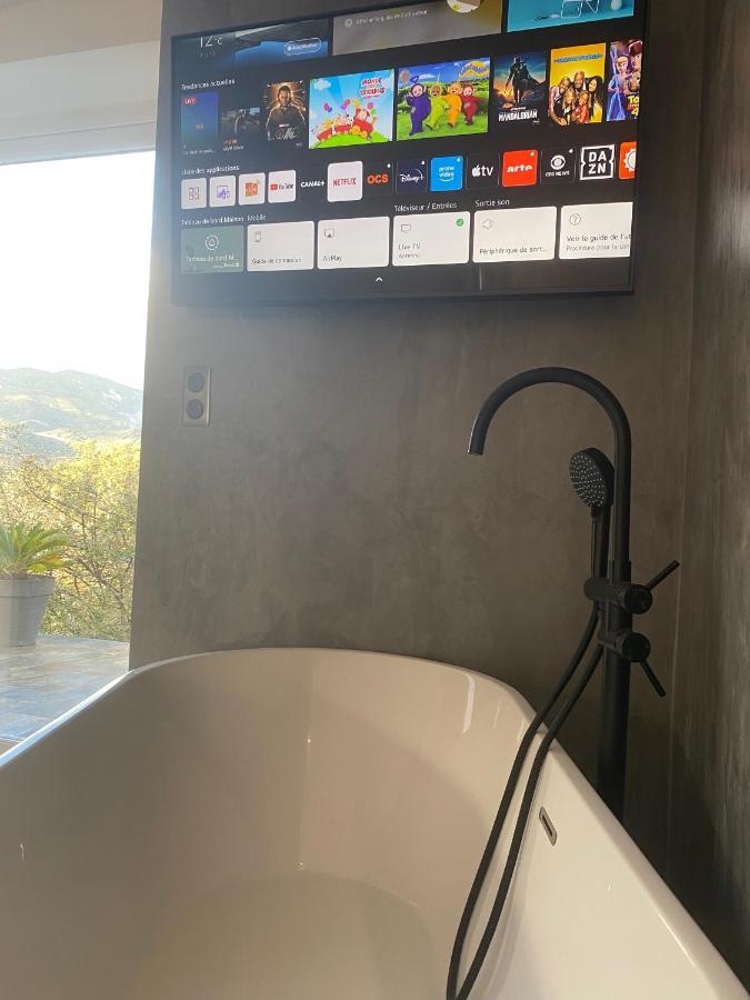Villa Ghjuvan - Sea, Mountain & Spa Peri Екстериор снимка