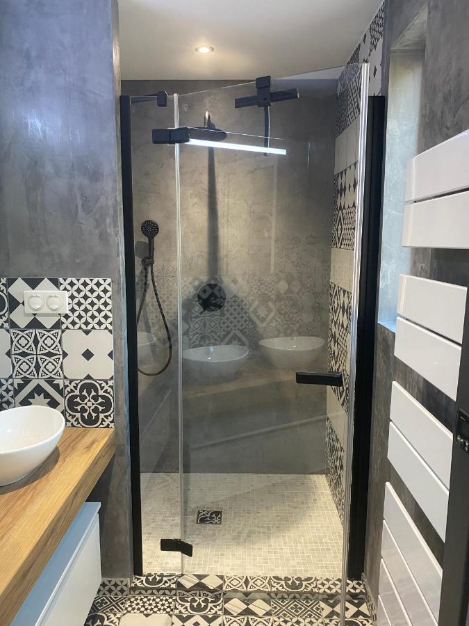 Villa Ghjuvan - Sea, Mountain & Spa Peri Екстериор снимка