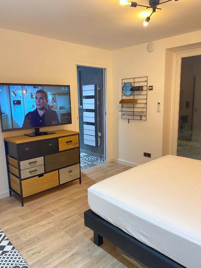 Villa Ghjuvan - Sea, Mountain & Spa Peri Екстериор снимка